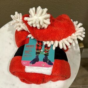 MERRY Makings Santa Fleece Pet Bathrobe